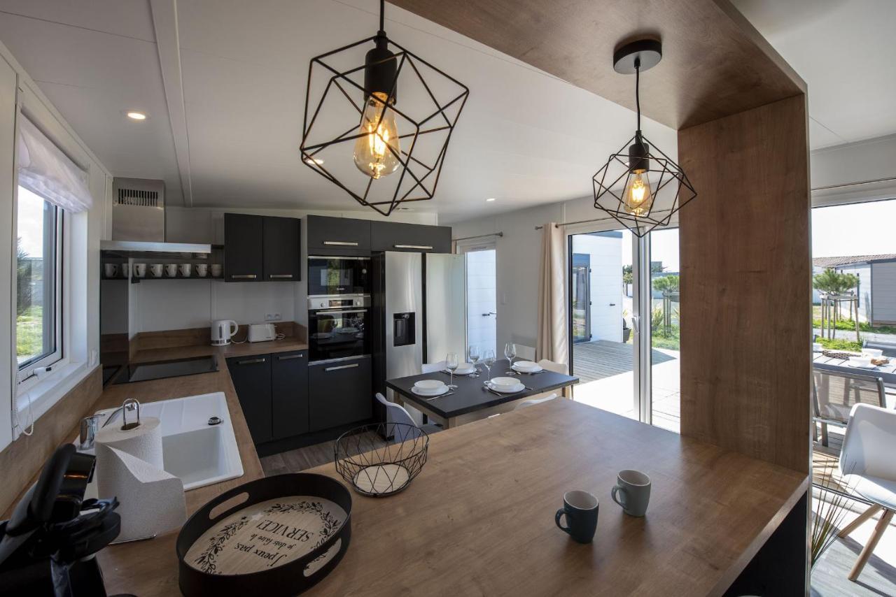Chalet Pour 6 Dans Un Domaine Avec Piscine Brétignolles-sur-Mer Kültér fotó